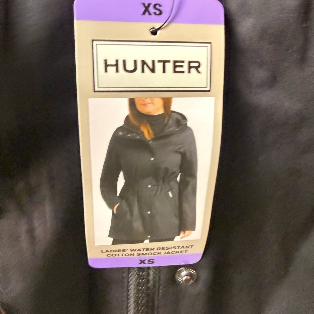 Hunter Water-Resistant Black Jacket - Picture 3 of 9